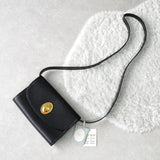 ディオール ヴィンテージ CDロゴ レザー ショルダーバッグ ブラック タグ付き未使用品 - NEWSED