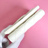 シャネル ココマーク マトラッセ キャビアスキン 三つ折り財布 ホワイト