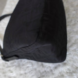 フェンディ マンマバケット ハンドバッグ ワンショルダーバッグ ズッカ柄 FFロゴ ナイロン ブラック - NEWSED