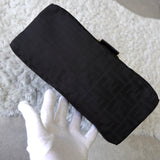 フェンディ マンマバケット ハンドバッグ ワンショルダーバッグ ズッカ柄 FFロゴ ナイロン ブラック - NEWSED