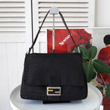 フェンディ マンマバケット ハンドバッグ ワンショルダーバッグ ズッカ柄 FFロゴ ナイロン ブラック - NEWSED