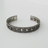 グッチ アラベスク カットアウトG シルバー925 バングル 箱付き - NEWSED