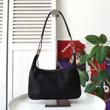 グッチ GGキャンバス / レザー ワンショルダーバッグ ブラック - NEWSED