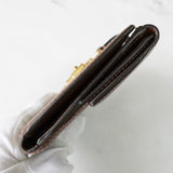 グッチ シェリーライン ニュージャッキー GGスプリーム 二つ折り財布 ベージュ - NEWSED