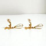 シャネル ココマーク ティアドロップ フェイクパール イヤリング GP ゴールド - NEWSED