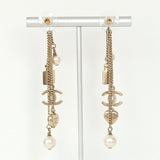 シャネル ココマーク 香水 ハート パール スイングチェーン ピアス GP ゴールド - NEWSED