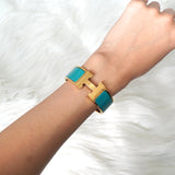 エルメス クリッククラックH PM バングル ゴールド/ブルー - NEWSED