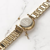 ヴィヴィアン ウエストウッド ケンジントンII オーブロゴ クォーツ 腕時計 シャンパンダイヤル ゴールドステンレススチール VV006KGD 動作品 - NEWSED