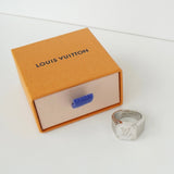 ルイヴィトン シグネットリング モノグラム 指輪 リング シルバー 箱付き Mサイズ / 18.5号 - NEWSED