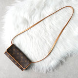 ルイ ヴィトン モノグラム ポシェットツインPM ミニハンドバッグ ブラウン - NEWSED