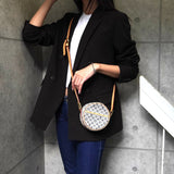 ルイ・ヴィトン モノグラムミニ ジャンヌPM ショルダーバッグ ポシェット ブルー M92001 - NEWSED