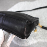 ロエベ アナグラム ショルダーバッグ レザー ブラック - NEWSED