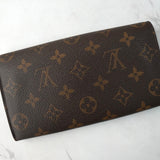 ルイ ヴィトン モノグラム ボルトフォイユ・サラ 二つ折り財布 / 長財布 ブラウン - NEWSED