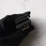 サルバトーレ フェラガモ ヴァラリボン キャンバス バレッタ 髪留め ブラック / シルバー 箱付き - NEWSED