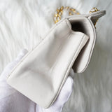 シャネル ココマーク マトラッセ ターンロック ラムスキン チェーン ショルダーバッグ ホワイト - NEWSED