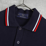 フレッドペリー ロゴ刺繍 半袖ポロシャツ ネイビー / レッド / ホワイト - NEWSED