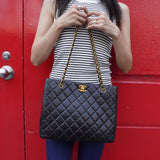 シャネル ココマーク ターンロック マトラッセ ラムスキン チェーン トートバッグ ブラック - NEWSED