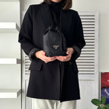 プラダ ポコノ テスート ナイロン 巾着 バッグ ポーチ ブラック - NEWSED