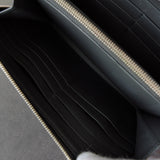 バレンシアガ ロゴ レザー ラウンドジップ 長財布 ブラック 箱付き - NEWSED