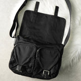 プラダ トライアングルロゴ ナイロン / レザー ショルダーバッグ メッセンジャーバッグ ブラック - NEWSED