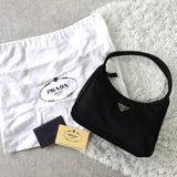 プラダ ポコノ テスート ナイロン ミニハンドバッグ アクセサリーポーチ ブラック - NEWSED