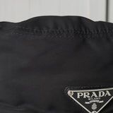 プラダ ポコノ テスート ナイロン バケットハット 帽子 三角プレート トライアングルロゴ ブラック - NEWSED