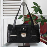 サルバトーレ フェラガモ レザー ガンチーニ ショルダーバッグ トートバッグ 肩掛け ブラック - NEWSED