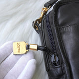 ロエベ アナグラム レザー ショルダーバッグ ポシェット ブラック - NEWSED