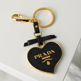 プラダ サフィアーノレザー ハート キーリング チャーム キーホルダー ゴールド / ブラック - NEWSED