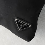 プラダ ポコノ テスート ナイロン 巾着バッグ ショルダーバッグ 三角プレート トライアングルロゴ ブラック - NEWSED