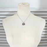 ヴィヴィアン・ウエストウッド 南京錠モチーフ オーブロゴ ネックレス シルバー×ブラック - NEWSED