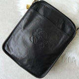 ロエベ アナグラム レザー ショルダーバッグ ポシェット ブラック - NEWSED