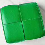 ボッテガ ヴェネタ カセット イントレチャート コインケース グリーン 箱付き - NEWSED