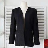 クロエ ブラックフォーマル ノーカラージャケット 総裏地 - NEWSED