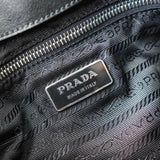 プラダ ポコノ テスート ナイロン レザー ワンショルダーバッグ 三角プレート トライアングルロゴ ブラック - NEWSED