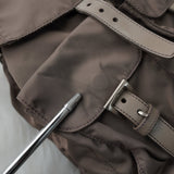 プラダ ポコノ テスート ナイロン ミニバックパック リュックサック 三角プレート カーキ グレー - NEWSED