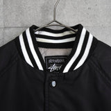 ステューシー ロゴ 刺繍 スタジャン ブラック - NEWSED