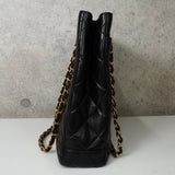 シャネル ココマーク ターンロック マトラッセ ラムスキン チェーン トートバッグ ブラック - NEWSED