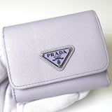 プラダ トライアングルロゴ サフィアーノレザー 二つ折り財布 パープル - NEWSED