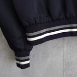 メゾン キツネ カレッジロゴ バックロゴ ワッペン スタジャン ネイビー/ホワイト - NEWSED