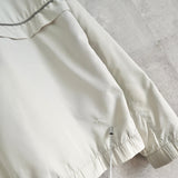 ラコステ バックロゴ ブルゾン ナイロンジャケット ロゴパッチ オフホワイト - NEWSED