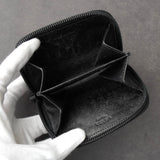 プラダ サフィアーノ レザー コインケース 三角プレート ラウンドジップ ブラック - NEWSED