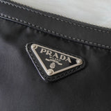 プラダ ポコノ テスート ナイロン / レザー トライアングルロゴ ショルダーバッグ ブラック - NEWSED