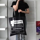 メゾンマルジェラ ロゴ トートバッグ ショッピングバッグ ブラック タグ付き未使用品 - NEWSED