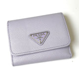 プラダ トライアングルロゴ サフィアーノレザー 二つ折り財布 パープル - NEWSED