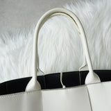 ボッテガ ヴェネタ アルコ トート マキシイントレチャート トートバッグ ホワイト 保存袋付き - NEWSED