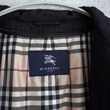 バーバリー ロンドン スタンドカラー フェイクレイヤード ロングコート ノバチェック柄 キルティングベストライナー付き ブラック - NEWSED