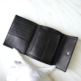 プラダ トライアングルロゴ ナイロン 三つ折り財布 ブラック 箱付き - NEWSED