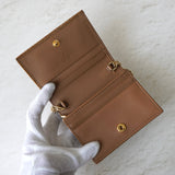 グッチ ズゥミ パイソン チェーン ミニウォレット 二つ折り財布 キャメル - NEWSED