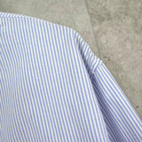 ロエベ アナグラム レザーパッチ ストライプ 長袖シャツ ホワイト / ブルー - NEWSED